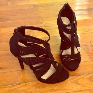 APT 9 Black Suede 6 Inch Heels